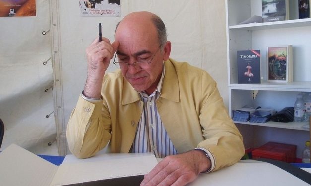 <strong>El escritor Antolín Dávila y el ilustrador Augusto Vives presentan el libro ‘Una isla contada’ en San Mateo</strong>