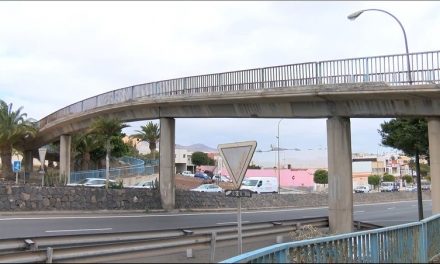 Ingenio repondrá la  a pasarela aérea para peatones de Las Majoreras