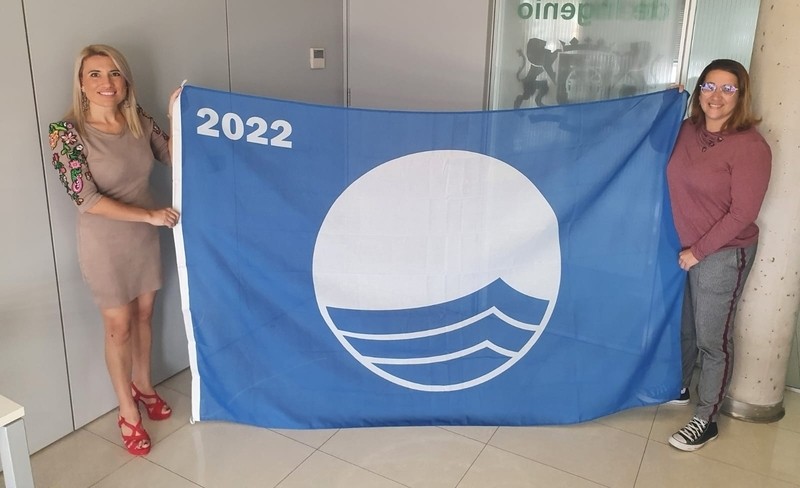 Ingenio recoge la Bandera Azul que ondeará este verano en la Playa del Burrero