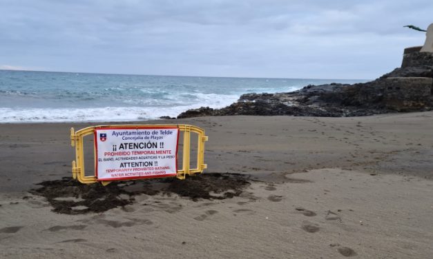 El Servicio Canario de Salud considera necesario el cierre temporal de la playa de La Garita