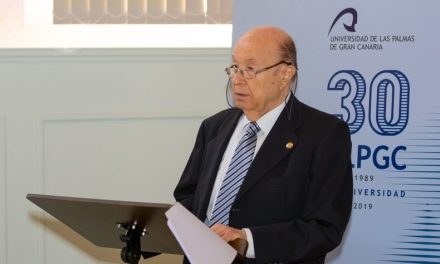 Homenaje al profesor Miguel J. Martínez Melgarejo en reconocimiento a su trayectoria en la empresa y en la universidad 