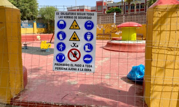Telde inicia las obras de remodelación en el parque infantil de Eucalipto I, en Jinámar