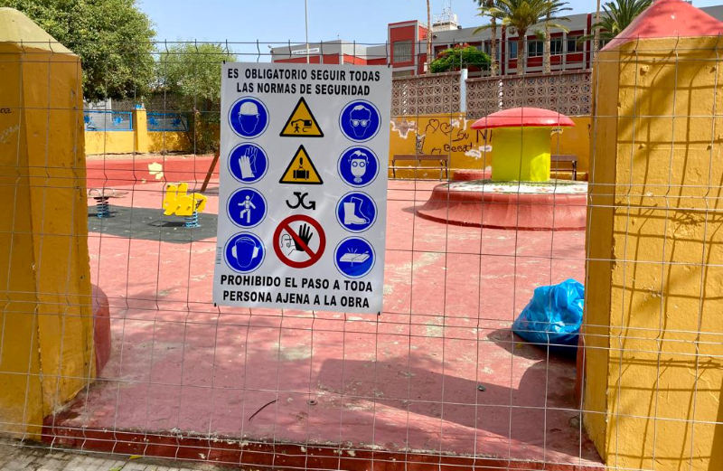 Telde inicia las obras de remodelación en el parque infantil de Eucalipto I, en Jinámar