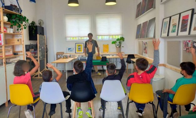 Bienestar Social y Cruz Roja ofrecen refuerzo educativo durante el verano a menores en situación de vulnerabilidad en  La Laguna