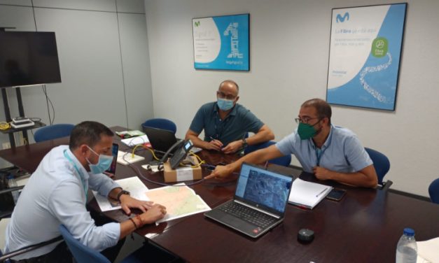 Telde  intermedia para desbloquear el despliegue de fibra óptica en diferentes puntos de El Calero