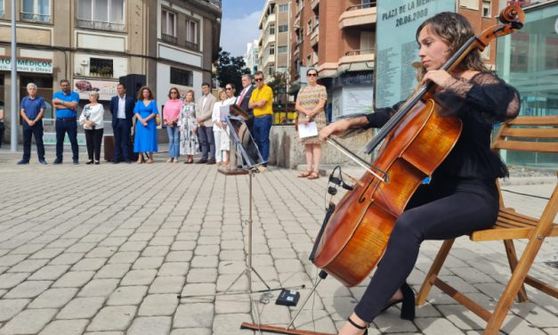 Las Palmas homenajea a las víctimas del accidente del vuelo JK5022