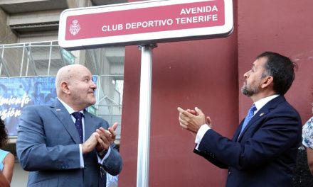 Santa Cruz reconoce al CD Tenerife con una calle con motivo del centenario de su fundación