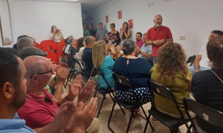 La agrupación socialista de Santa Lucía  avala a Julio Ojeda como candidato a la alcadía