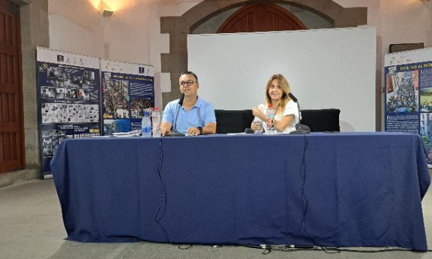 Poca chicha en la rueda de prensa de los  ex concejales socialistas de Telde