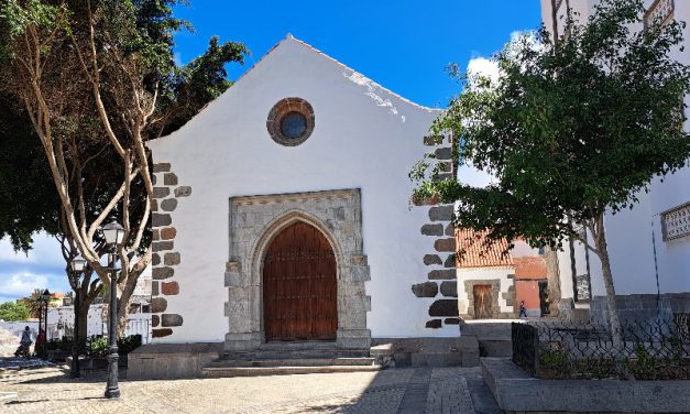 La ermita de San Pedro Mártir (Telde),  acoge una conferencia sobre el aterrizaje del primer avión militar en Gando