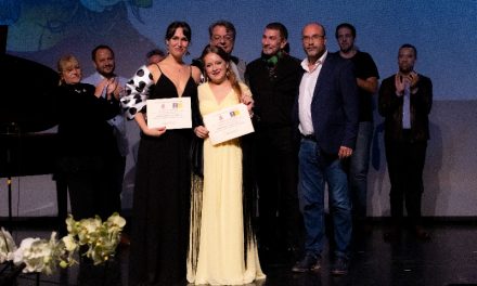 Las sopranos Montserrat Seró y Rosa Gomariz, ganadoras ex-aequo del X Certamen Internacional de Zarzuela de Valleseco