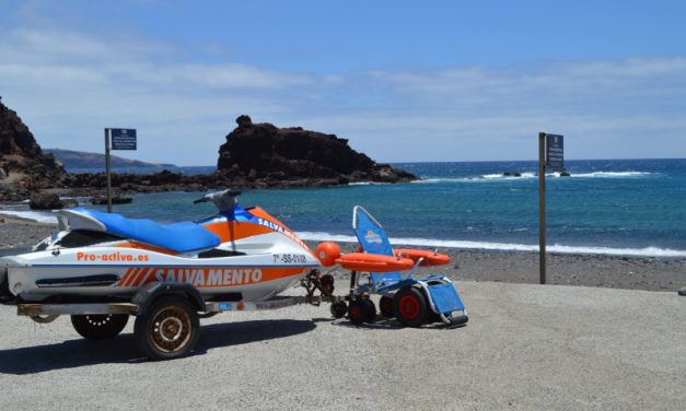 Comienza el Servicio de Vigilancia y Socorrismo en la Playa del Burrero (Ingenio)