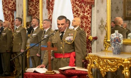 El general Salom Herrera toma posesión del Mando de  Canarias del Ejército de Tierra