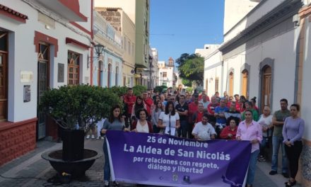 “La Aldea de San Nicolás por relaciones con respeto, diálogo y libertad” conmemoran el 25-N