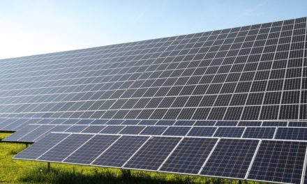 Agüimes abre  la convocatoria municipal de subvenciones para la instalación de paneles solares.