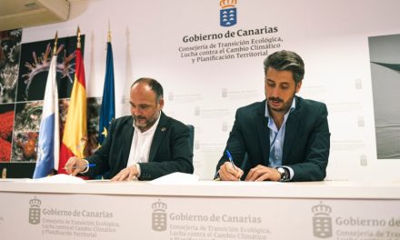 <strong>Luis Yeray Gutiérrez y José Antonio Valbuena firman el protocolo para la ejecución del parque inundable</strong><strong> </strong>
