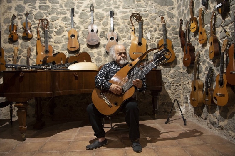 <strong>El músico Blas Sánchez rememora su azarosa vida en el concierto ‘Un canario en París bajo la nieve’ en la Casa de Colón</strong>