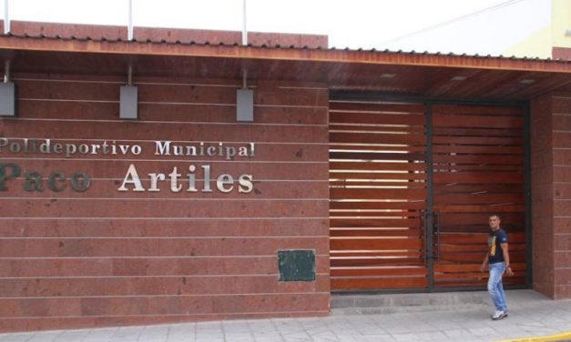 Polideportivo Paco Artiles: El pabellón maldito