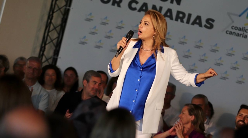 Cristina Valido denuncia el “postureo electoral” de Sánchez en Tenerife donde no habló de Canarias