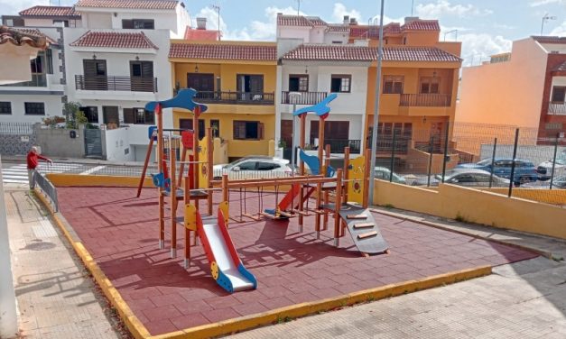 La Laguna continúa con la mejora de parques y zonas de juegos infantiles en diferentes barrios