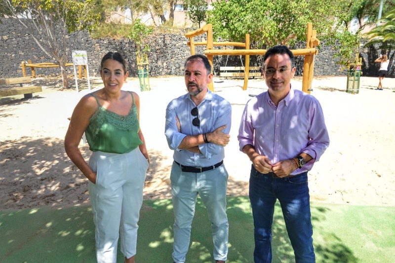 Santa Cruz reabre el parque de La Hoya y su zona infantil tras finalizar las obras de mejora