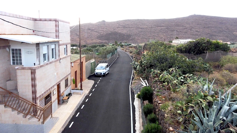Agüimes finaliza los trabajos de asfaltado en los caminos de Las Pavonas y Los Alberconcillos
