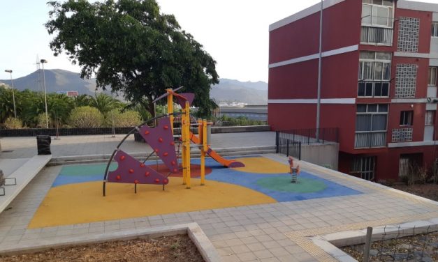 Las Palmas concluye las obras del parque infantil de la urbanización Las Chumberas 