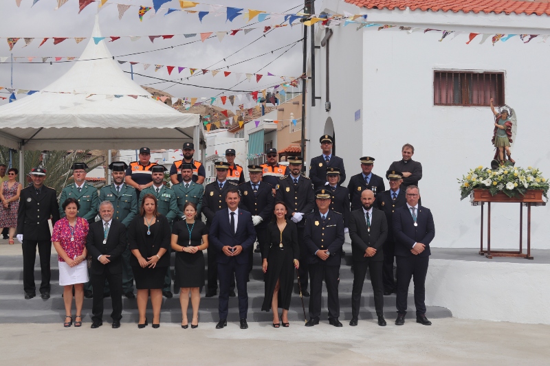La Policía Local de Arico recibe un homenaje por el día de su patrón en Tajao