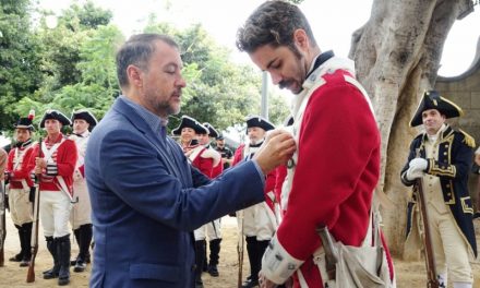 Santa Cruz recrea en sus calles la victoria del general Gutiérrez sobre las tropas inglesas