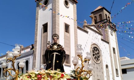 La eucaristía y la procesión en honor a San Nicolás de Tolentino inunda de emoción las calles de La Aldea
