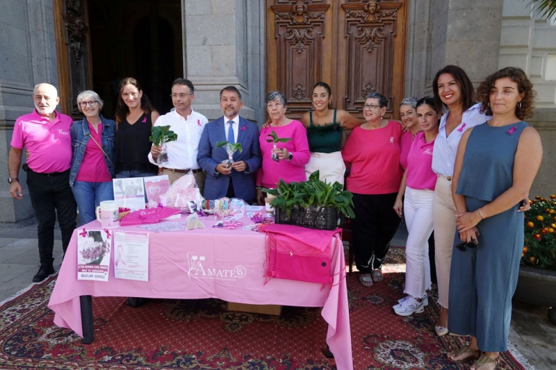 Santa Cruz renueva su compromiso con Ámate en el Día Mundial del Cáncer de Mama