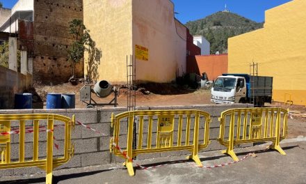 El Ayuntamiento de Valsequillo habilita un terreno municipal como aparcamiento para su parque móvil