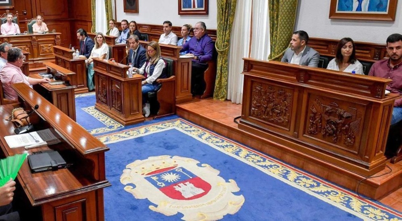 Juan Martel rompe la disciplina de voto de Coalición Canaria en el último pleno de Telde