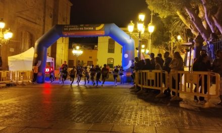 La 38ª edición de la Carrera Nocturna y Milla Urbana del municipio reúne a 700 atletas de todas las edades