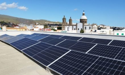Ocho edificios municipales de Agüimes estrenan instalaciones fotovoltaicas para autoconsumo energético