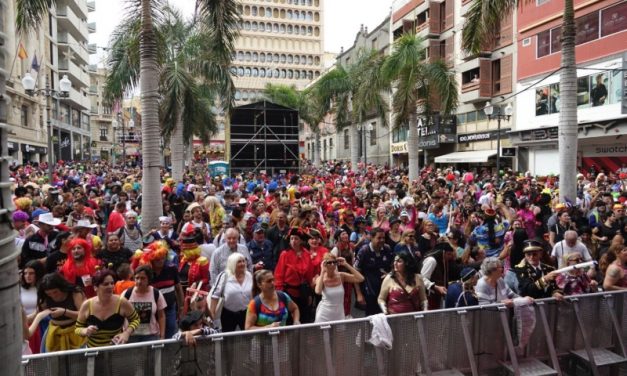Más de 300.000 personas disfrutan del primer fin de semana del Carnaval chicharrero