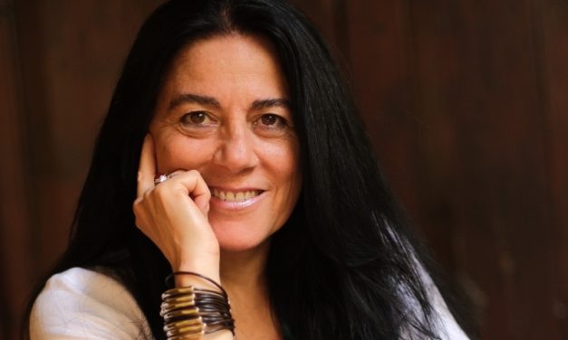 La poeta argentino-mexicana Sandra Lorenzano presenta en la Biblioteca Insular ‘Herida Fecunda’