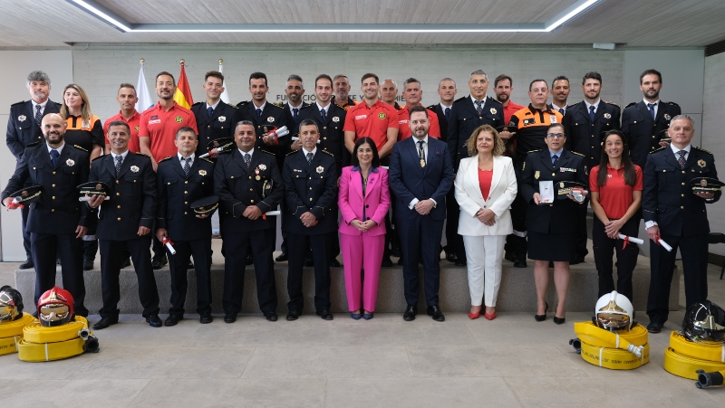 Las Palmas celebra el Día del Patrón de los Bomberos con la entrega de Medallas de Oro al Mérito y  menciones honoríficas