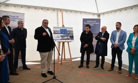 El Gobierno de Canarias coloca la primera piedra del edificio de servicios esenciales que estará situado en Telde