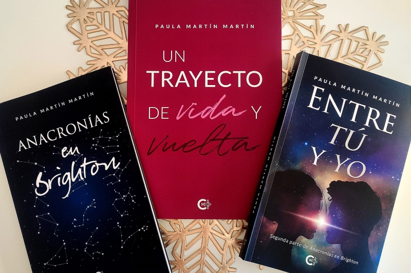 La escritora Paula Martín Martín presenta en la Biblioteca Insular sus tres libros editados 