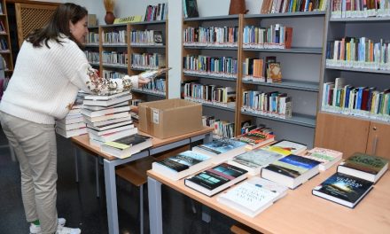 La biblioteca de Valsequillo aumenta su dotación de libros