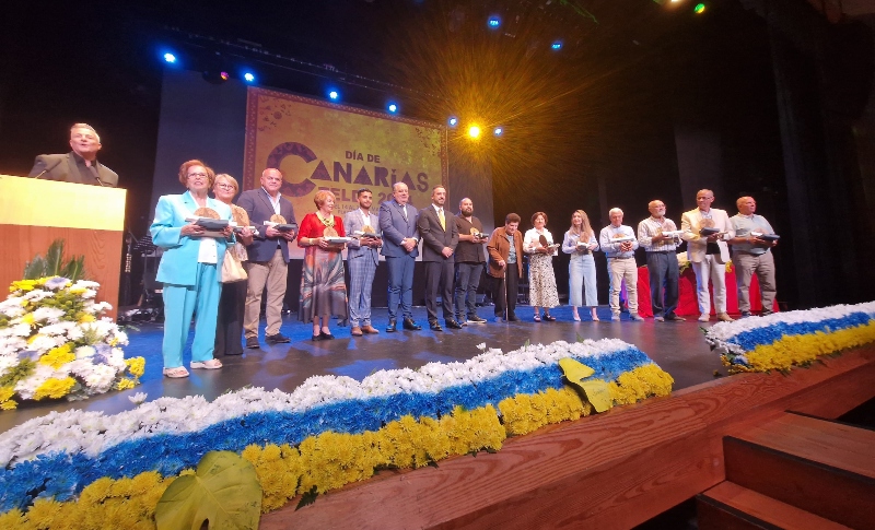 Telde reconoce a   trece defensores de la canariedad