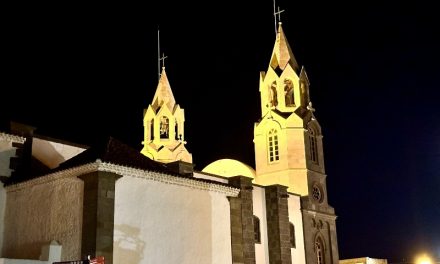 Las torres de la Basílica de San Juan Bautista de Telde vuelven a iluminarse después de una década