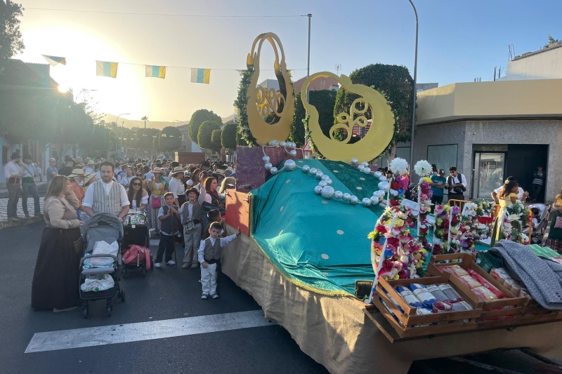 Agüimes celebra la Romería Ofrenda en honor a la  Virgen del Rosario