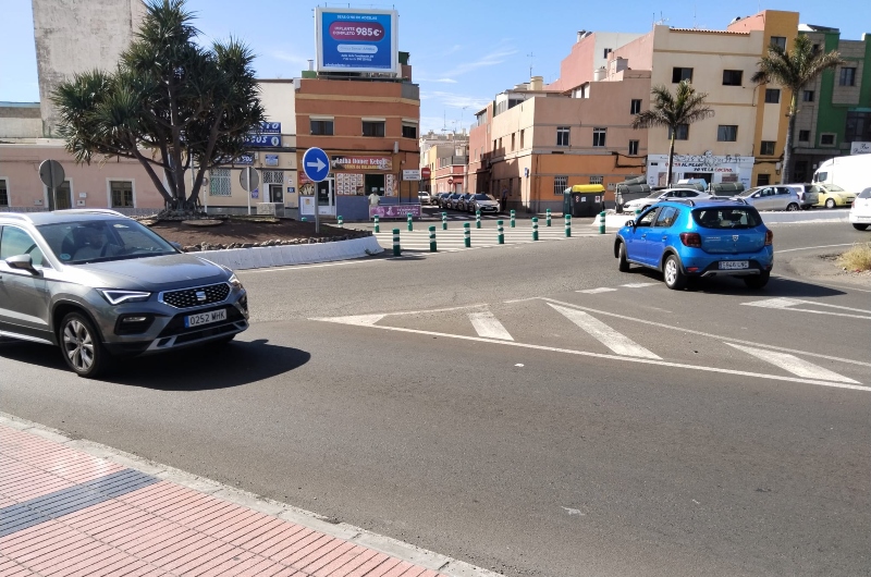 El cierre de la rotonda del Cruce de Melenara un auténtico fracaso