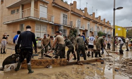 El Ejército de Tierra se moviliza, con capacidades y efectivos de toda España, para restaurar la normalidad en las localidades afectadas por la DANA