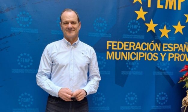 Óscar Hernández representa a los municipios canarios en el Consejo Territorial de la FEMP