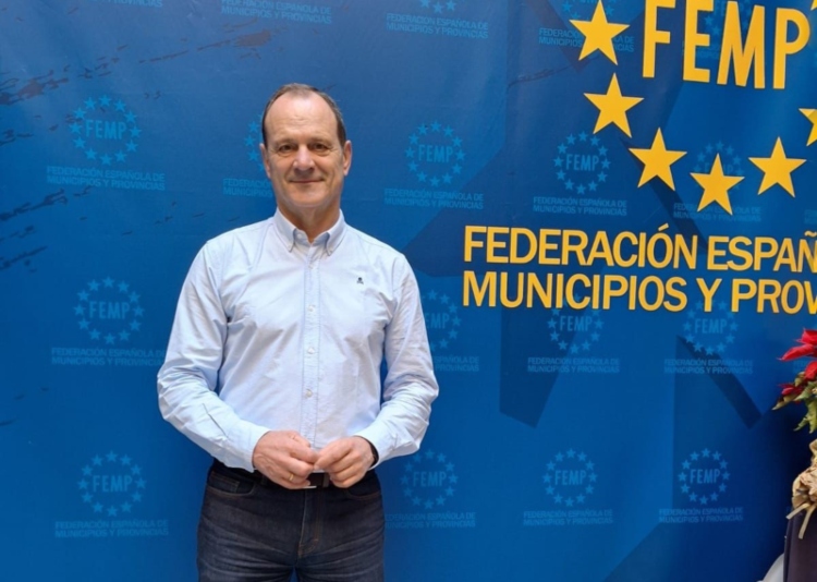 Óscar Hernández representa a los municipios canarios en el Consejo Territorial de la FEMP