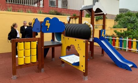 La Laguna renueva el parque infantil de La Verdellada y habilita elementos de juego inclusivos