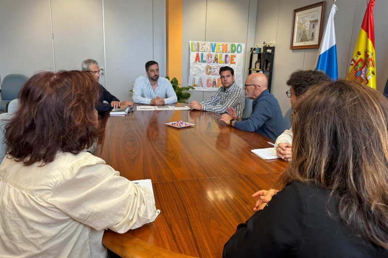 El Ayuntamiento de Telde procede al cierre  de la parcela de Hoya del Pozo